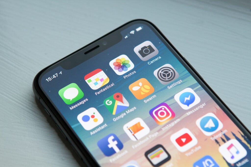Facebook et messenger sur smartphone