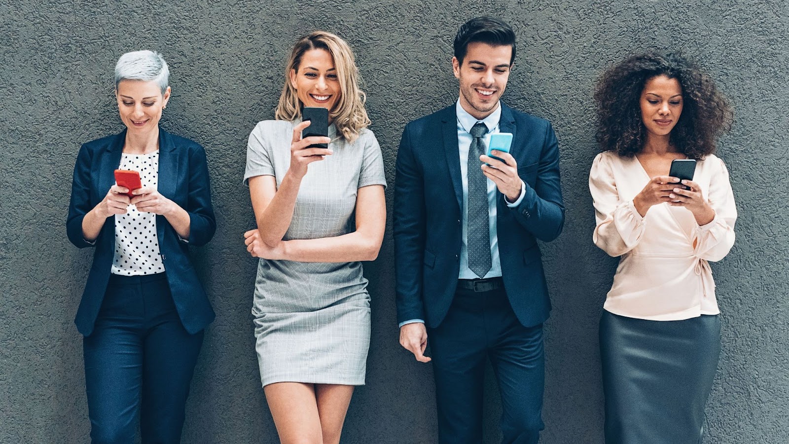 7 astuces pour fidéliser sa clientèle via les réseaux sociaux en 2025